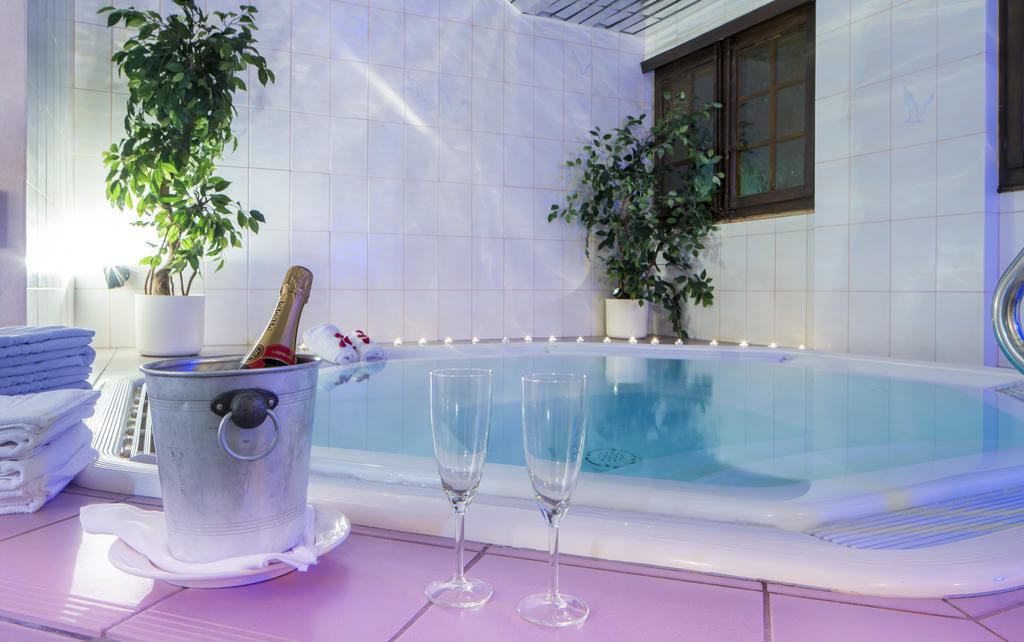 Hotel Olympia ساس-الماغيل المظهر الخارجي الصورة